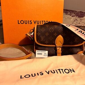 Louis Vuitton DIANE crossbody and VICTORINE wallet